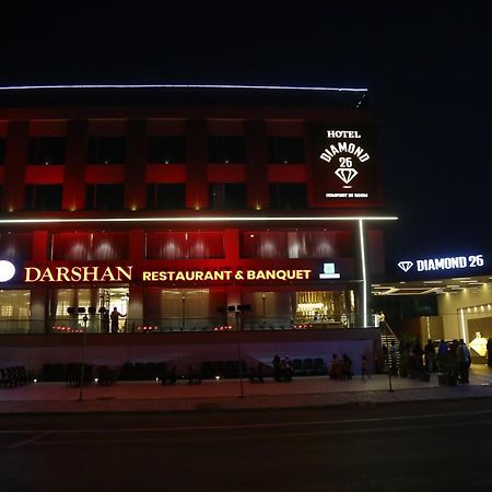 Hotel Diamond 26 Surat Exterior photo