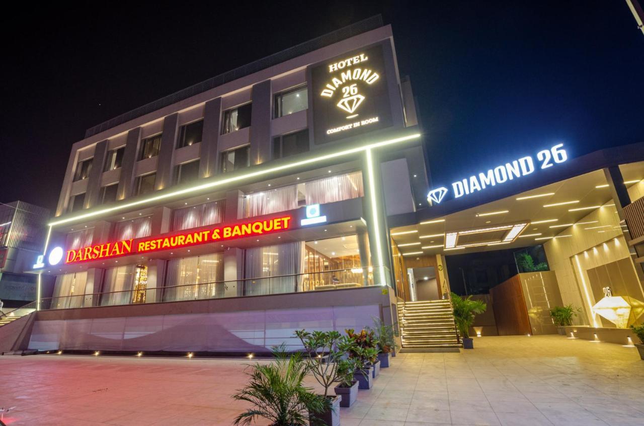 Hotel Diamond 26 Surat Exterior photo