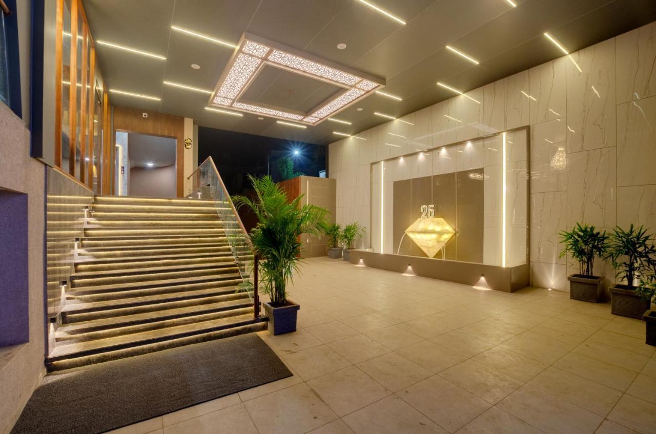 Hotel Diamond 26 Surat Exterior photo